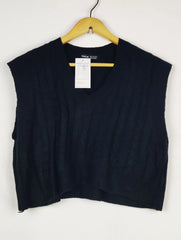 Buy online pre-used pre-loved 100% authentic & Original branded Shein (SL-4853) available in Pakistan. Top international brands avilable.