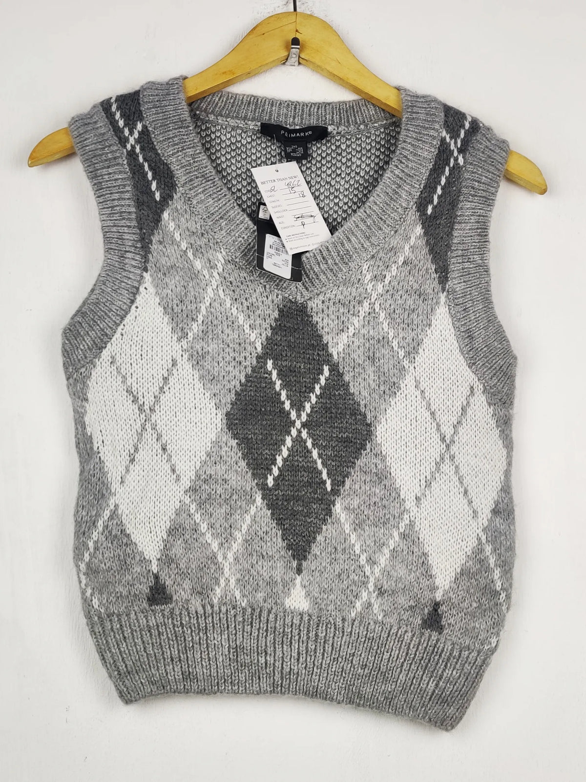 Buy online pre-used pre-loved 100% authentic & Original branded Primark (SL-4862) available in Pakistan. Top international brands avilable.