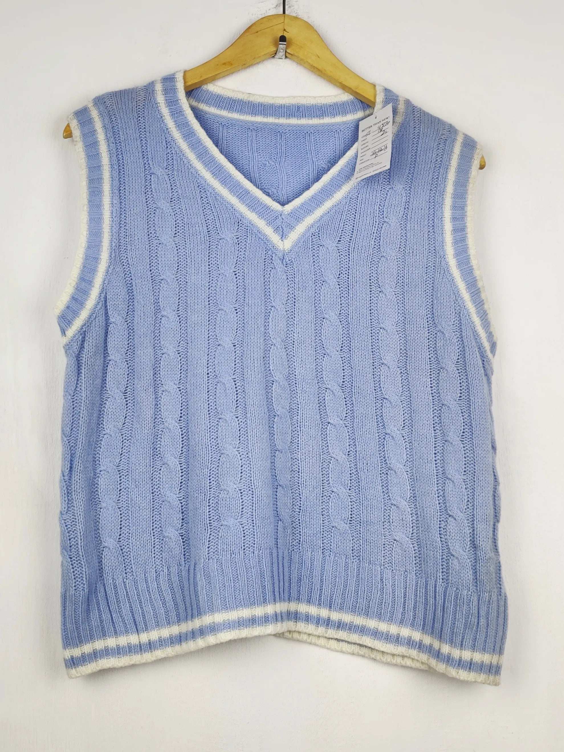 Buy online pre-used pre-loved 100% authentic & Original branded Unknown Brand (SL-4870) available in Pakistan. Top international brands avilable.
