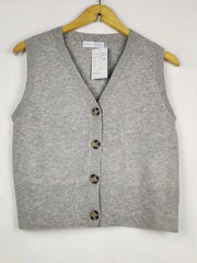 Buy online pre-used pre-loved 100% authentic & Original branded Primark (SL-4873) available in Pakistan. Top international brands avilable.