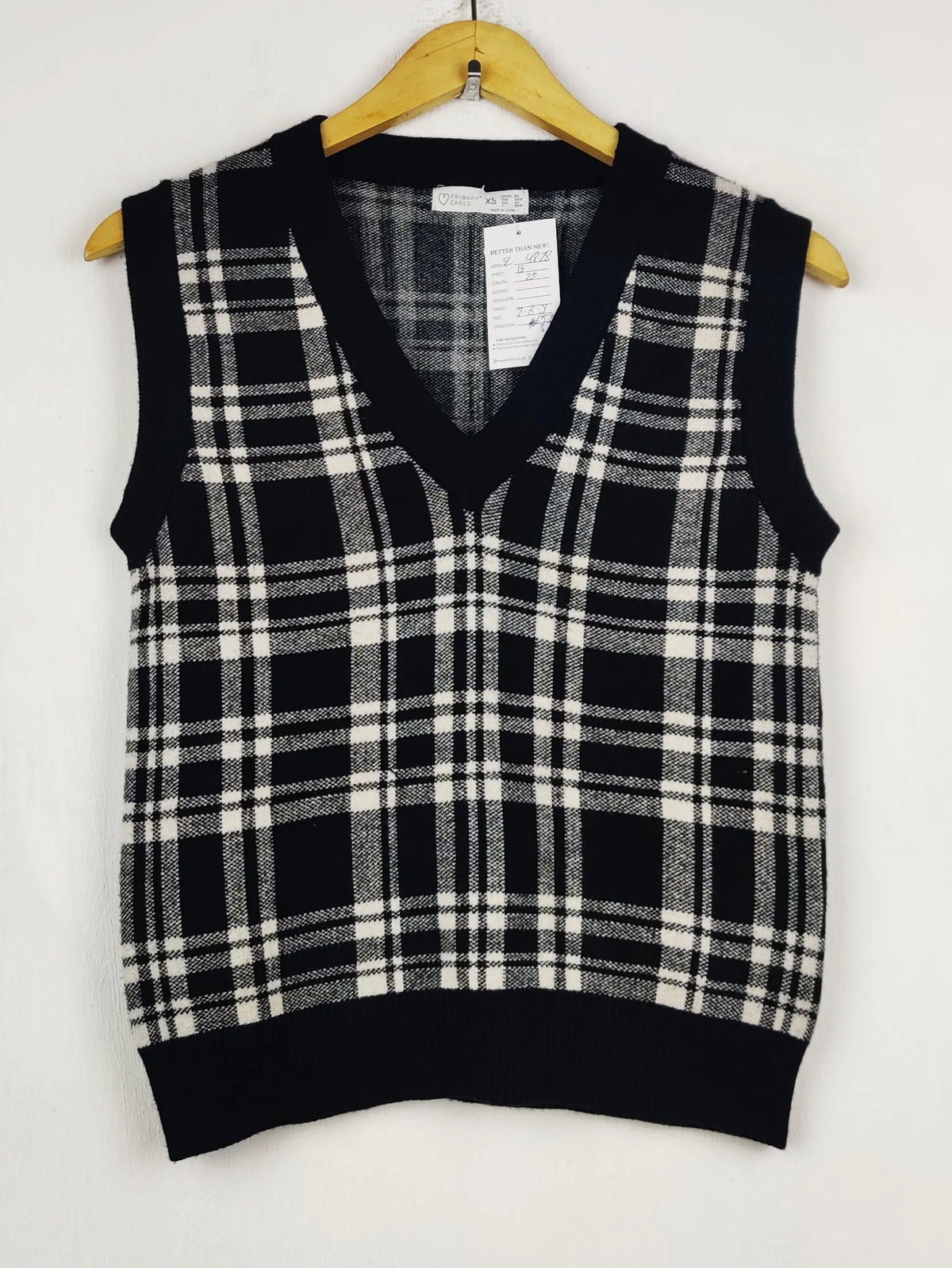 Buy online pre-used pre-loved 100% authentic & Original branded Primark (SL-4878) available in Pakistan. Top international brands avilable.