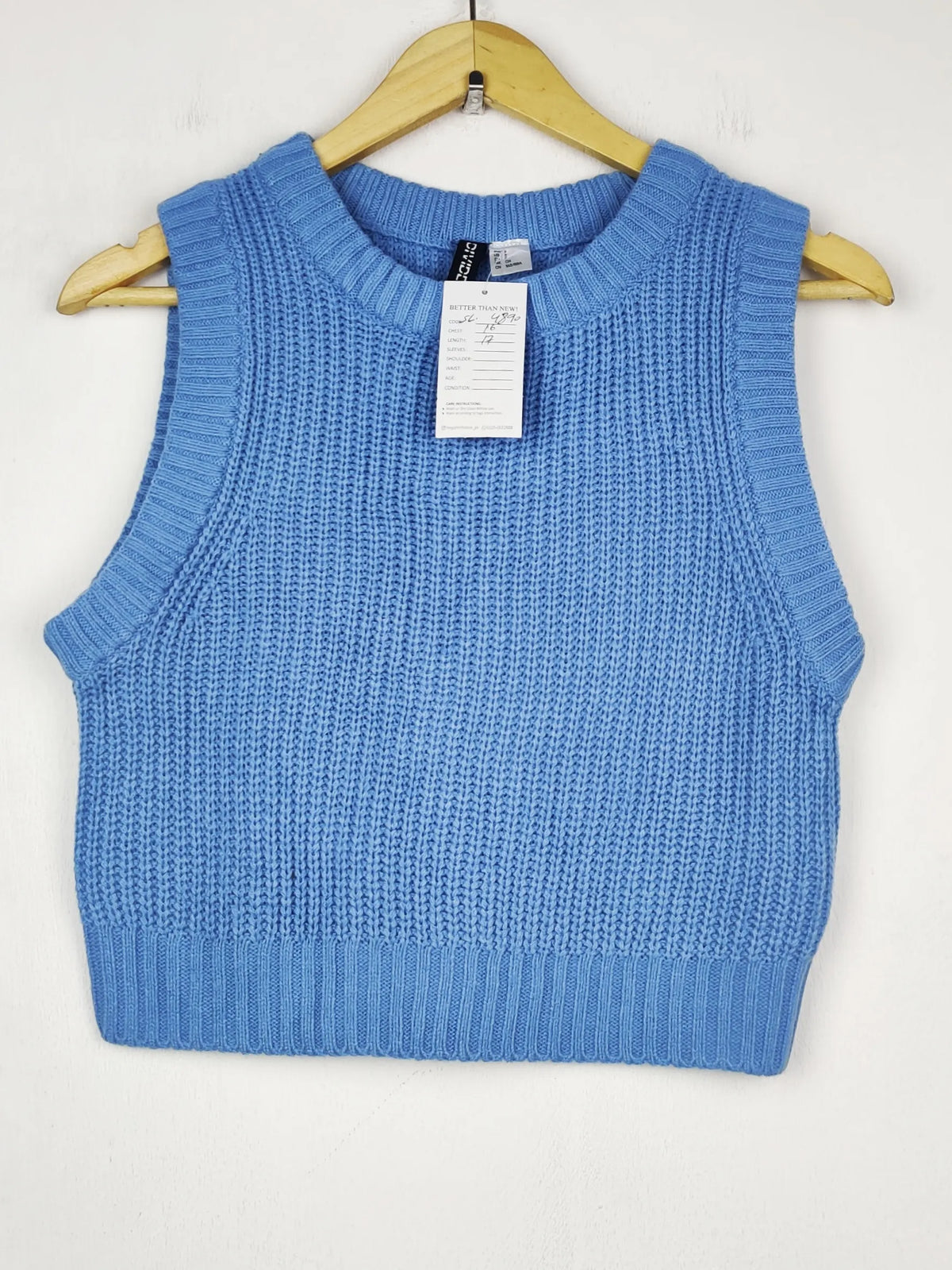 Buy online pre-used pre-loved 100% authentic & Original branded H&M (SL-4890) available in Pakistan. Top international brands avilable.