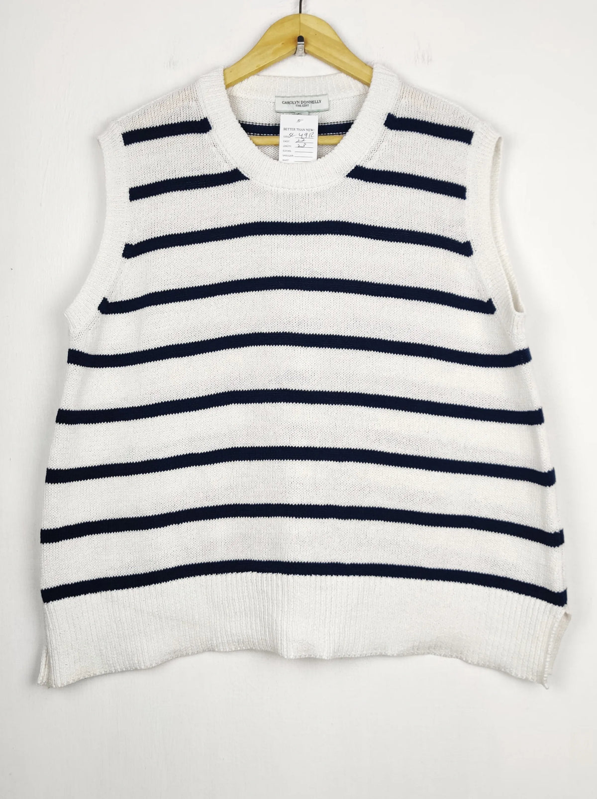 Buy online pre-used pre-loved 100% authentic & Original branded Carolyn Donnelly (SL-4912) available in Pakistan. Top international brands avilable.