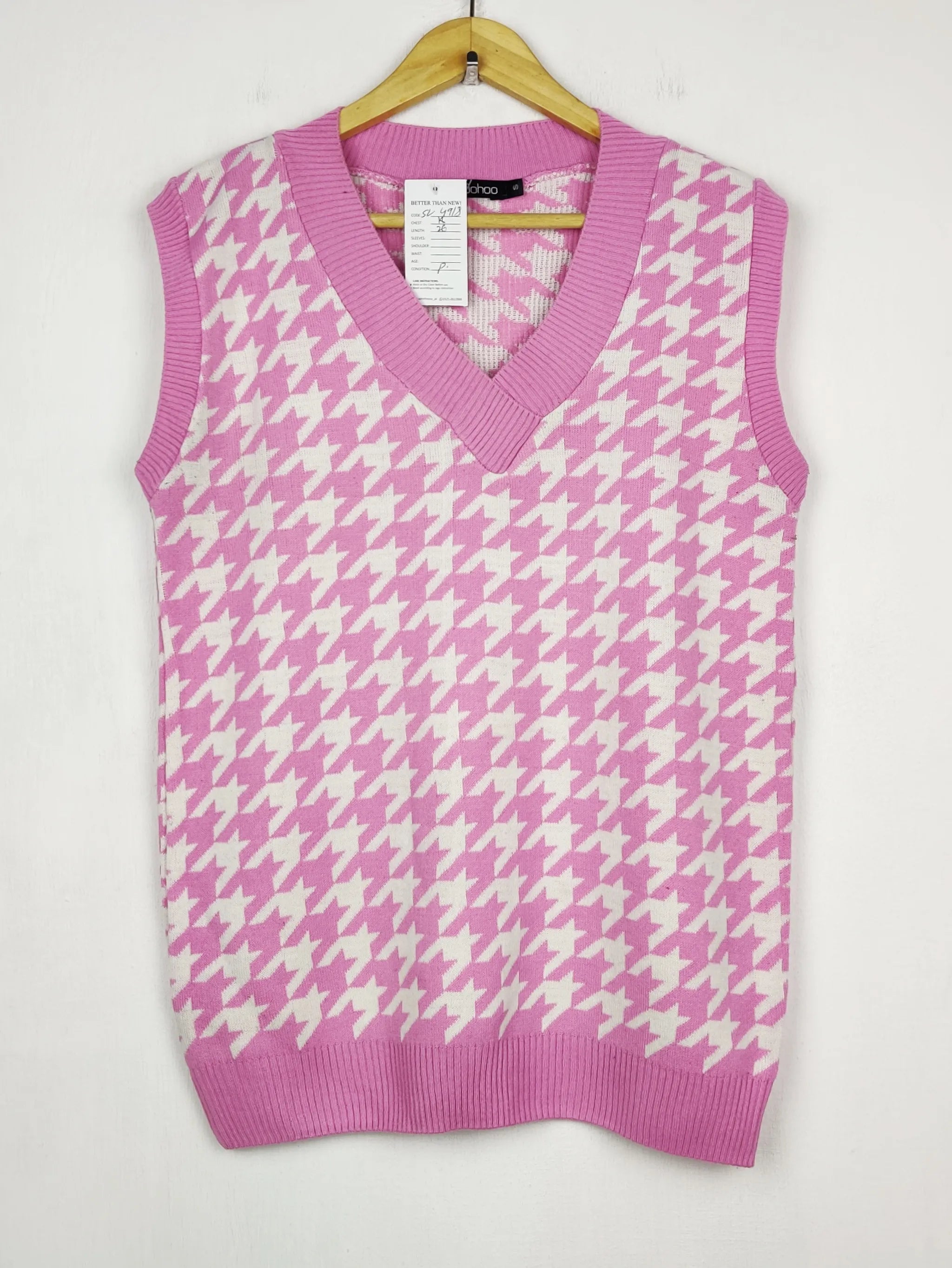 Buy online pre-used pre-loved 100% authentic & Original branded Boohoo (SL-4918) available in Pakistan. Top international brands avilable.