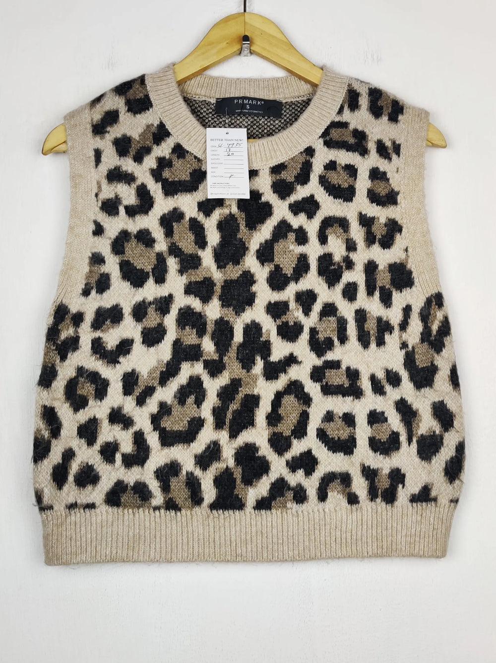 Buy online pre-used pre-loved 100% authentic & Original branded Primark (SL-4935) available in Pakistan. Top international brands avilable.