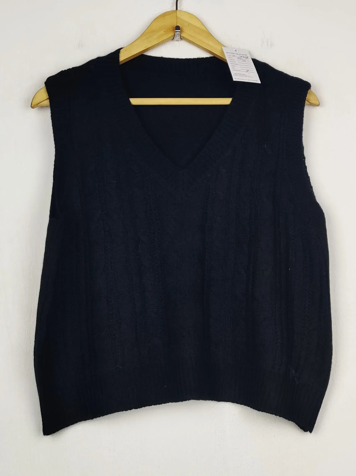 Buy online pre-used pre-loved 100% authentic & Original branded Shein (SL-4952) available in Pakistan. Top international brands avilable.
