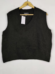 Buy online pre-used pre-loved 100% authentic & Original branded Primark (SL-4976) available in Pakistan. Top international brands avilable.