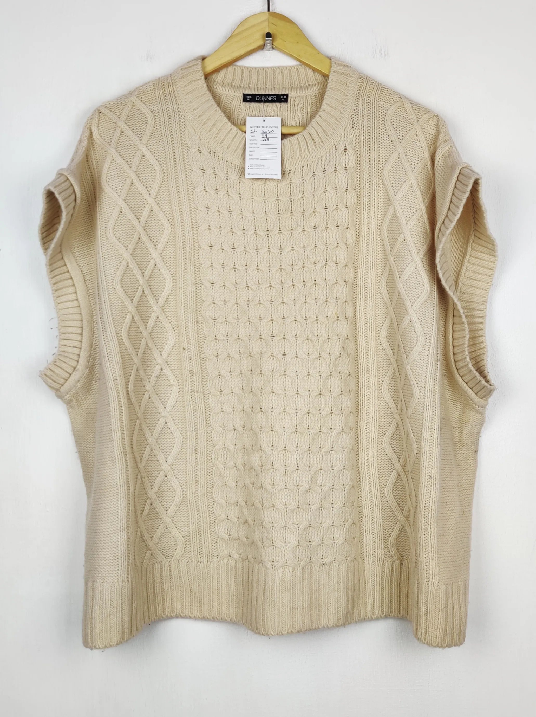 Buy online pre-used pre-loved 100% authentic & Original branded Dunnes Stores (SL-5020) available in Pakistan. Top international brands avilable.