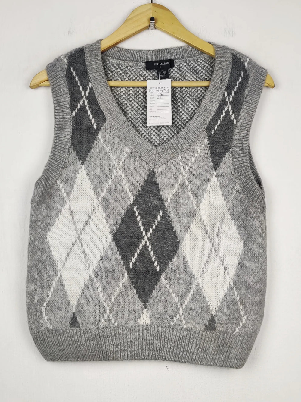Buy online pre-used pre-loved 100% authentic & Original branded Primark (SL-5029) available in Pakistan. Top international brands avilable.