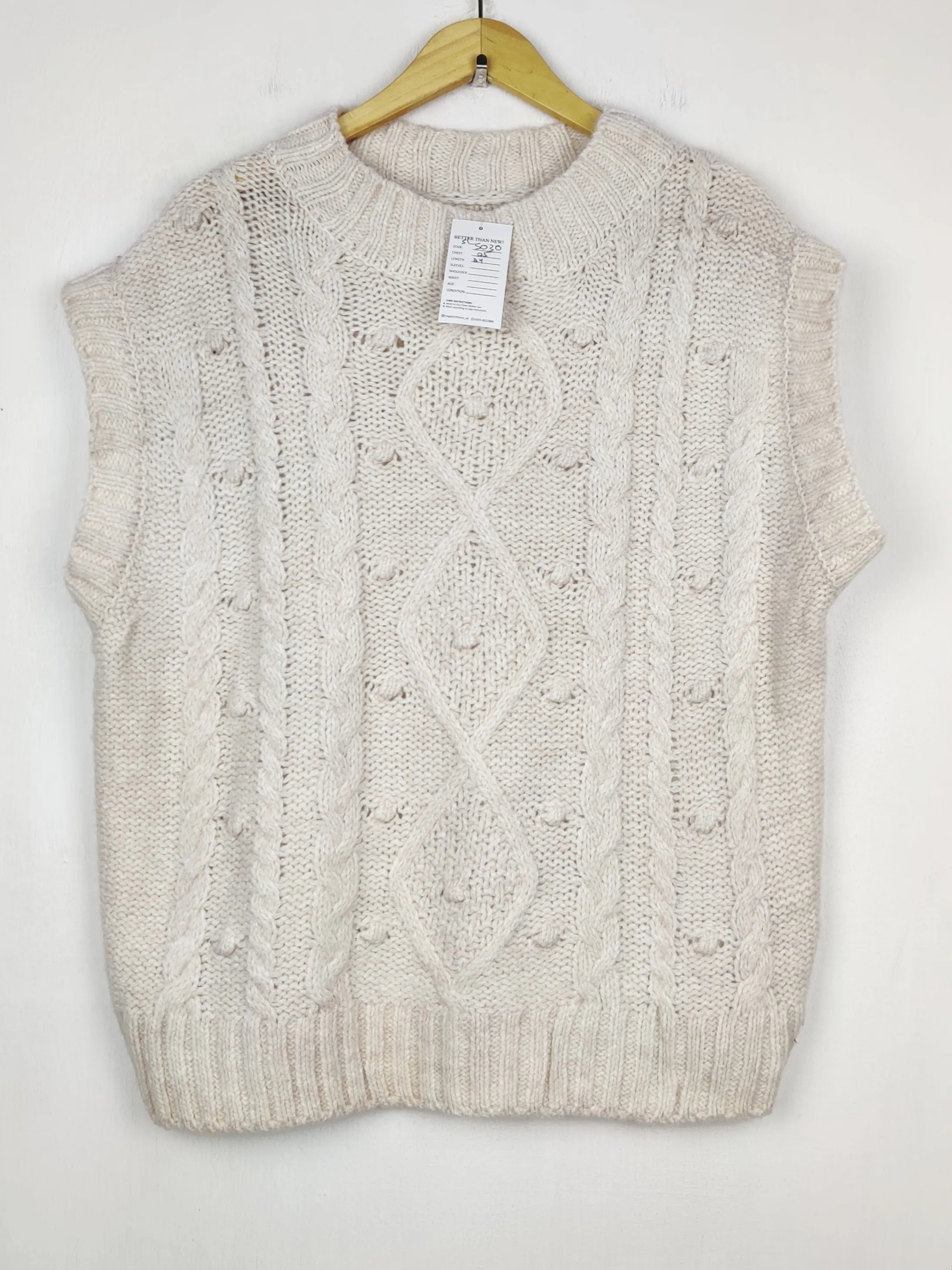 Buy online pre-used pre-loved 100% authentic & Original branded Primark (SL-5030) available in Pakistan. Top international brands avilable.