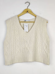 Buy online pre-used pre-loved 100% authentic & Original branded Zara (SL-5073) available in Pakistan. Top international brands avilable.