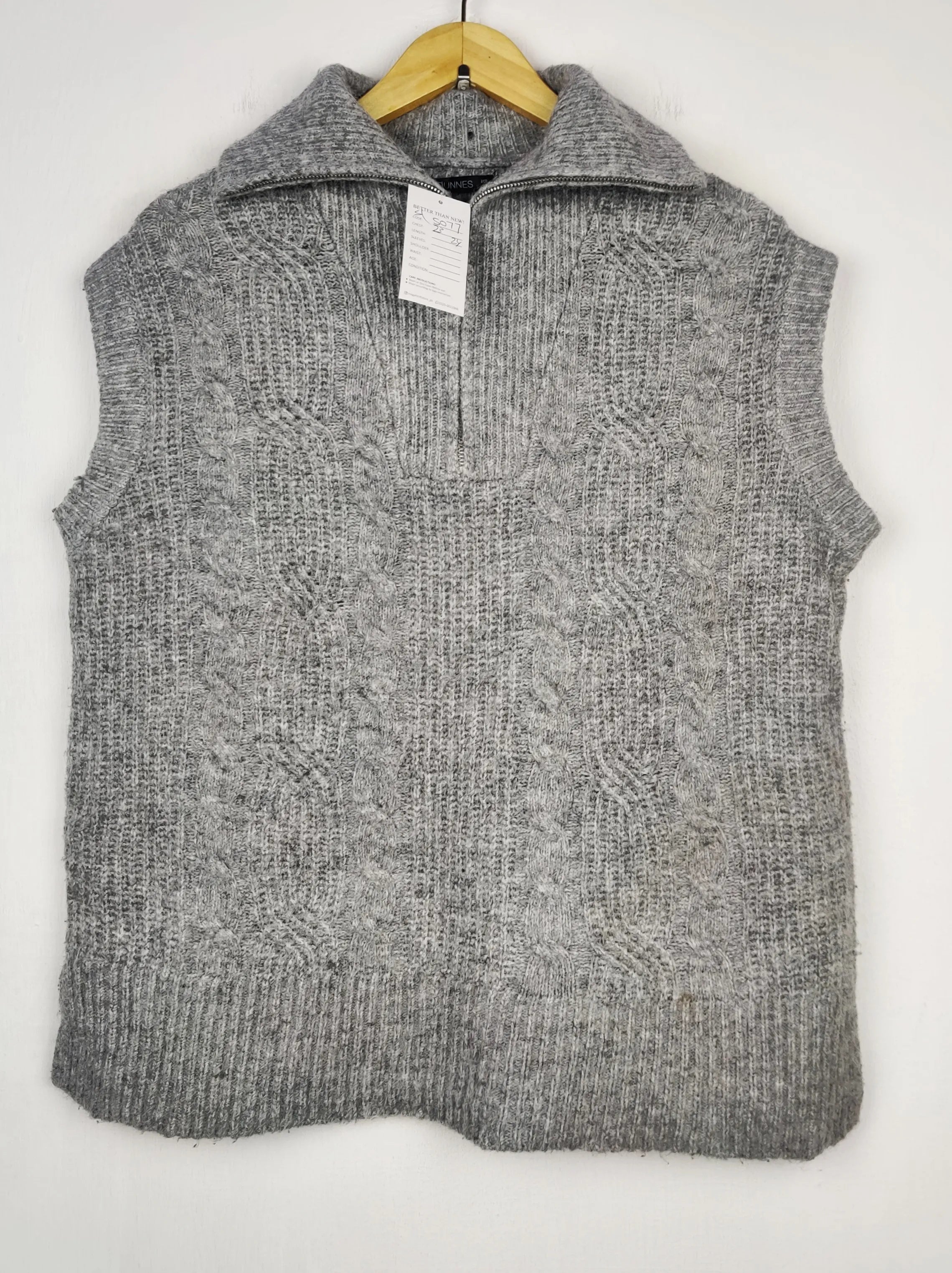 Buy online pre-used pre-loved 100% authentic & Original branded Dunnes Stores (SL-5077) available in Pakistan. Top international brands avilable.