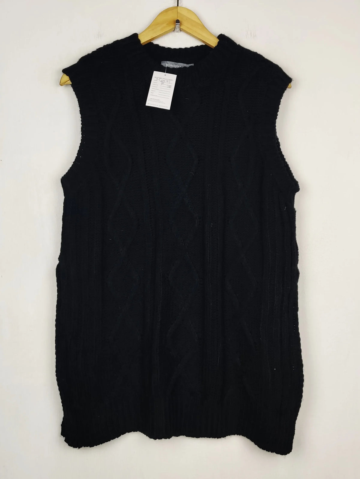 Buy online pre-used pre-loved 100% authentic & Original branded Primark (SL-5091) available in Pakistan. Top international brands avilable.