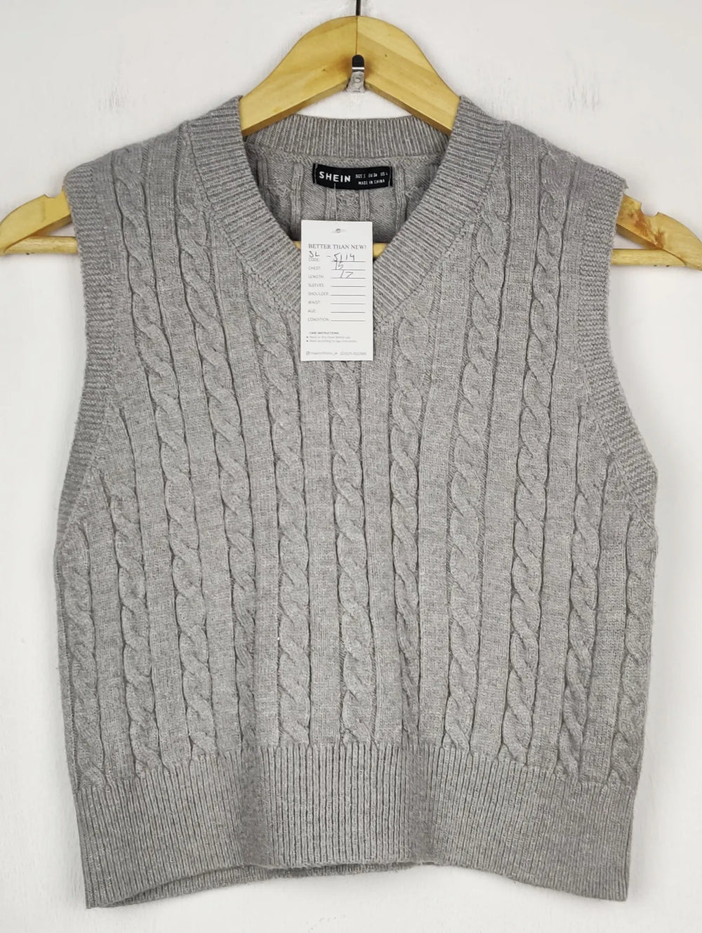 Buy online pre-used pre-loved 100% authentic & Original branded Shein (SL-5114) available in Pakistan. Top international brands avilable.