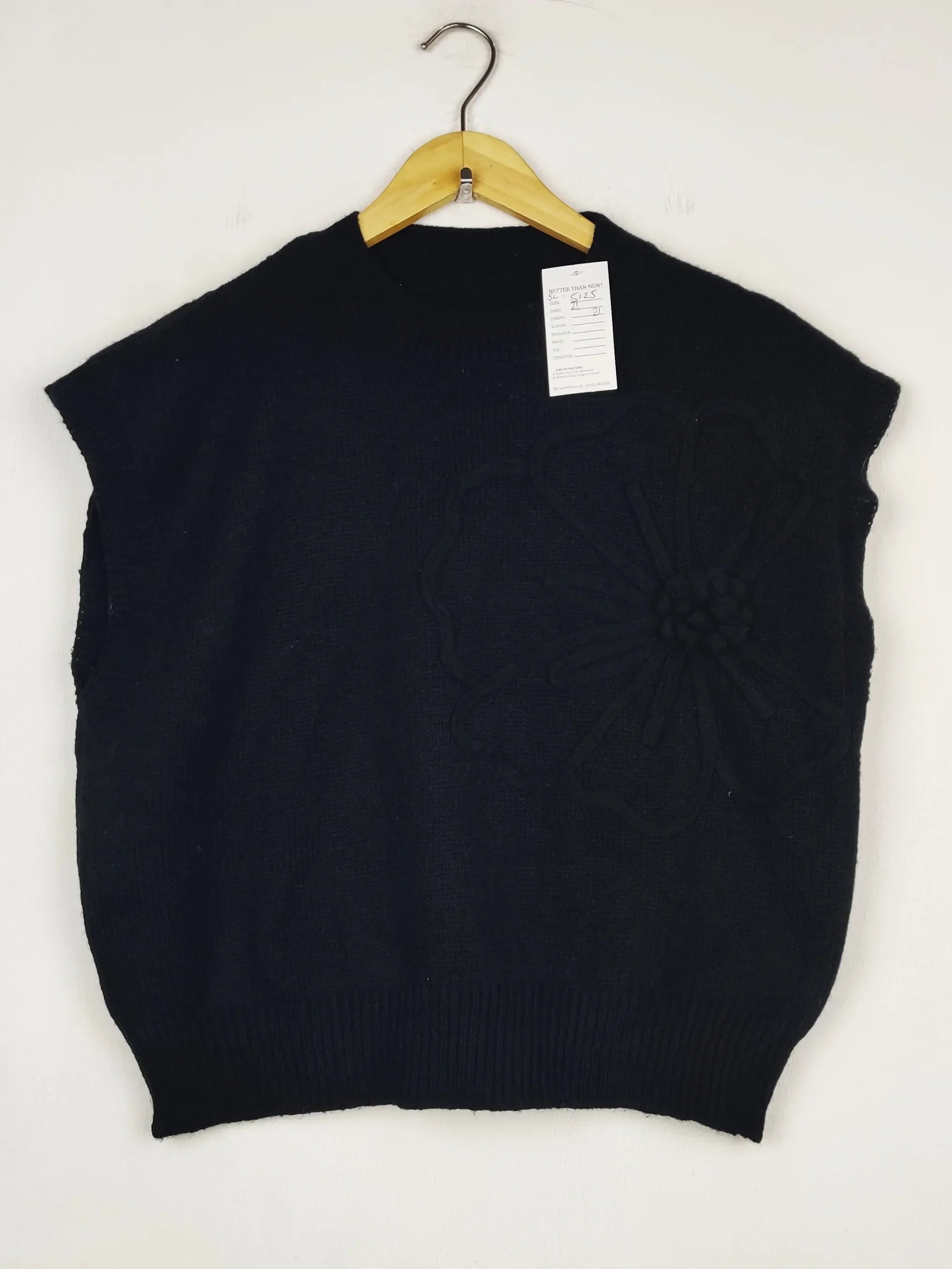 Buy online pre-used pre-loved 100% authentic & Original branded Shein (SL-5125) available in Pakistan. Top international brands avilable.