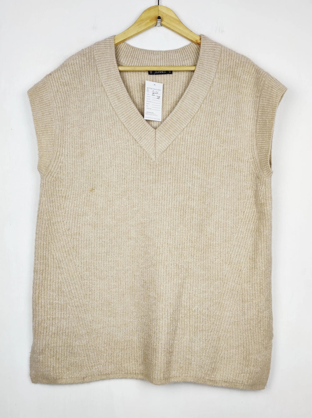 Buy online pre-used pre-loved 100% authentic & Original branded Dunnes Stores (SL-5126) available in Pakistan. Top international brands avilable.