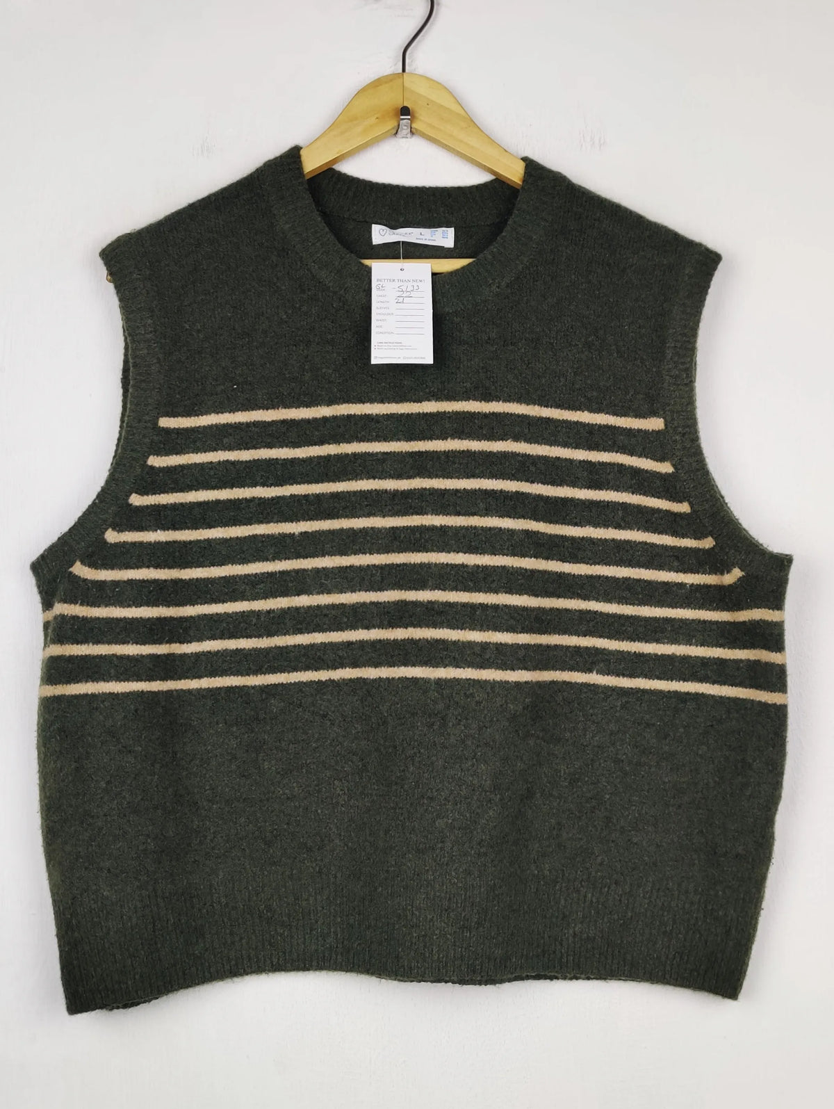 Buy online pre-used pre-loved 100% authentic & Original branded Primark (SL-5133) available in Pakistan. Top international brands avilable.