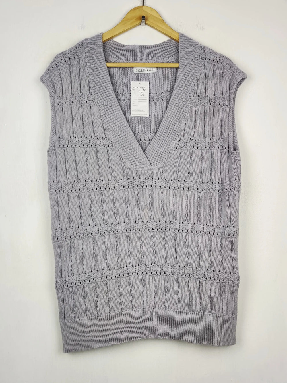 Buy online pre-used pre-loved 100% authentic & Original branded Gallery (SL-5172) available in Pakistan. Top international brands avilable.