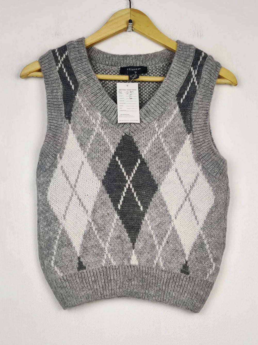 Buy online pre-used pre-loved 100% authentic & Original branded Primark (SL-5179) available in Pakistan. Top international brands avilable.