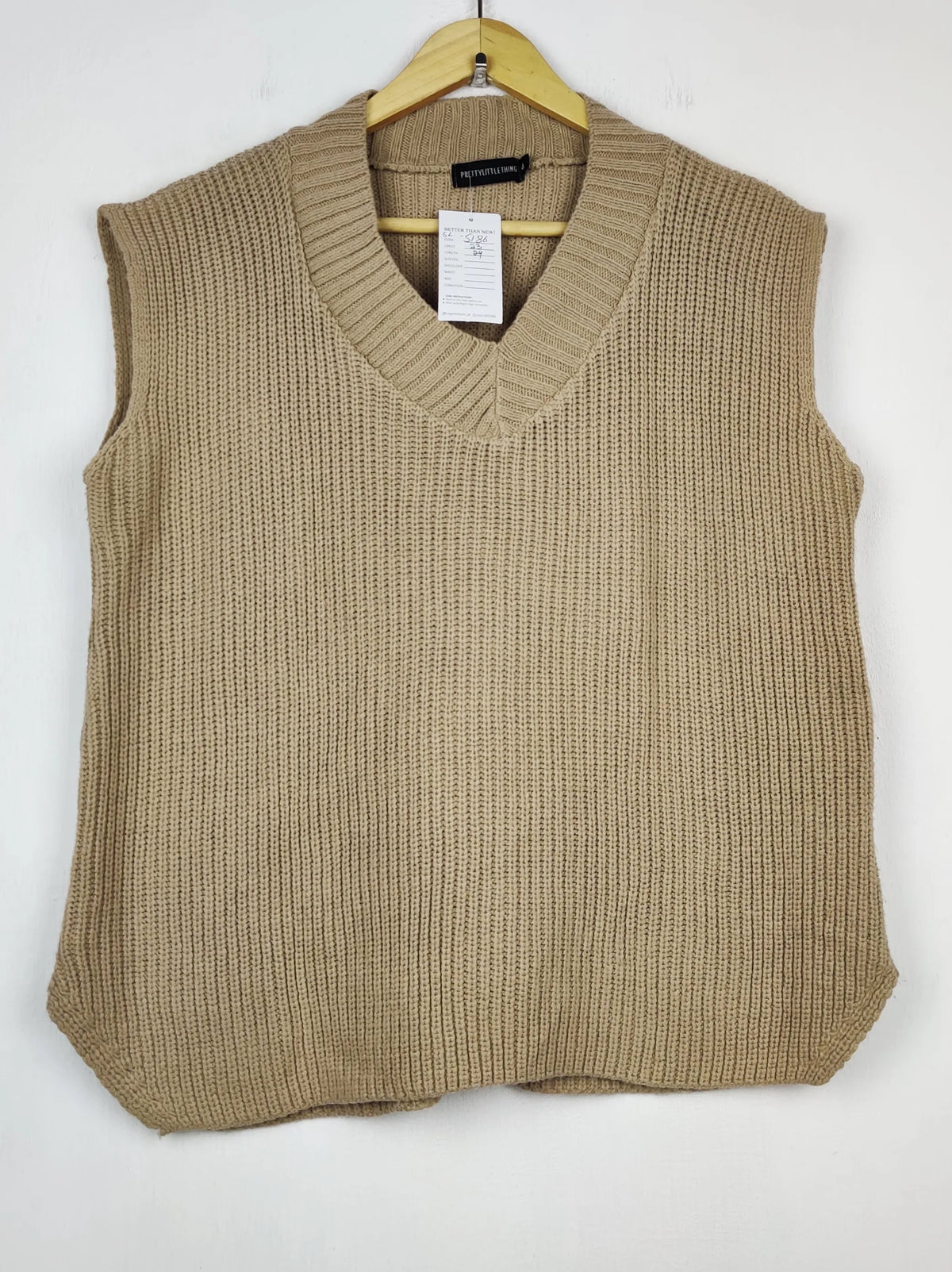 Buy online pre-used pre-loved 100% authentic & Original branded Prettylittlethings (SL-5186) available in Pakistan. Top international brands avilable.