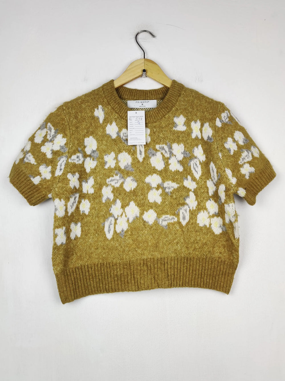 Buy online pre-used pre-loved 100% authentic & Original branded Primark (SL-5198) available in Pakistan. Top international brands avilable.