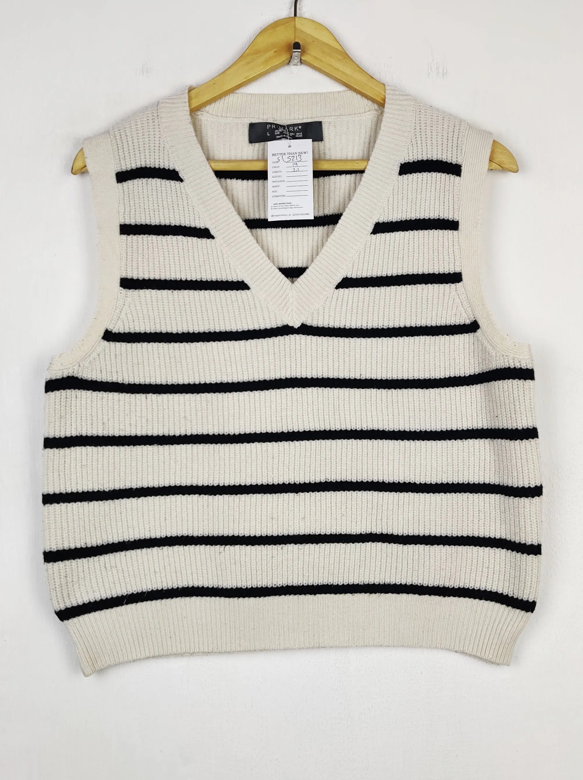 Buy online pre-used pre-loved 100% authentic & Original branded Primark (SL-5213) available in Pakistan. Top international brands avilable.
