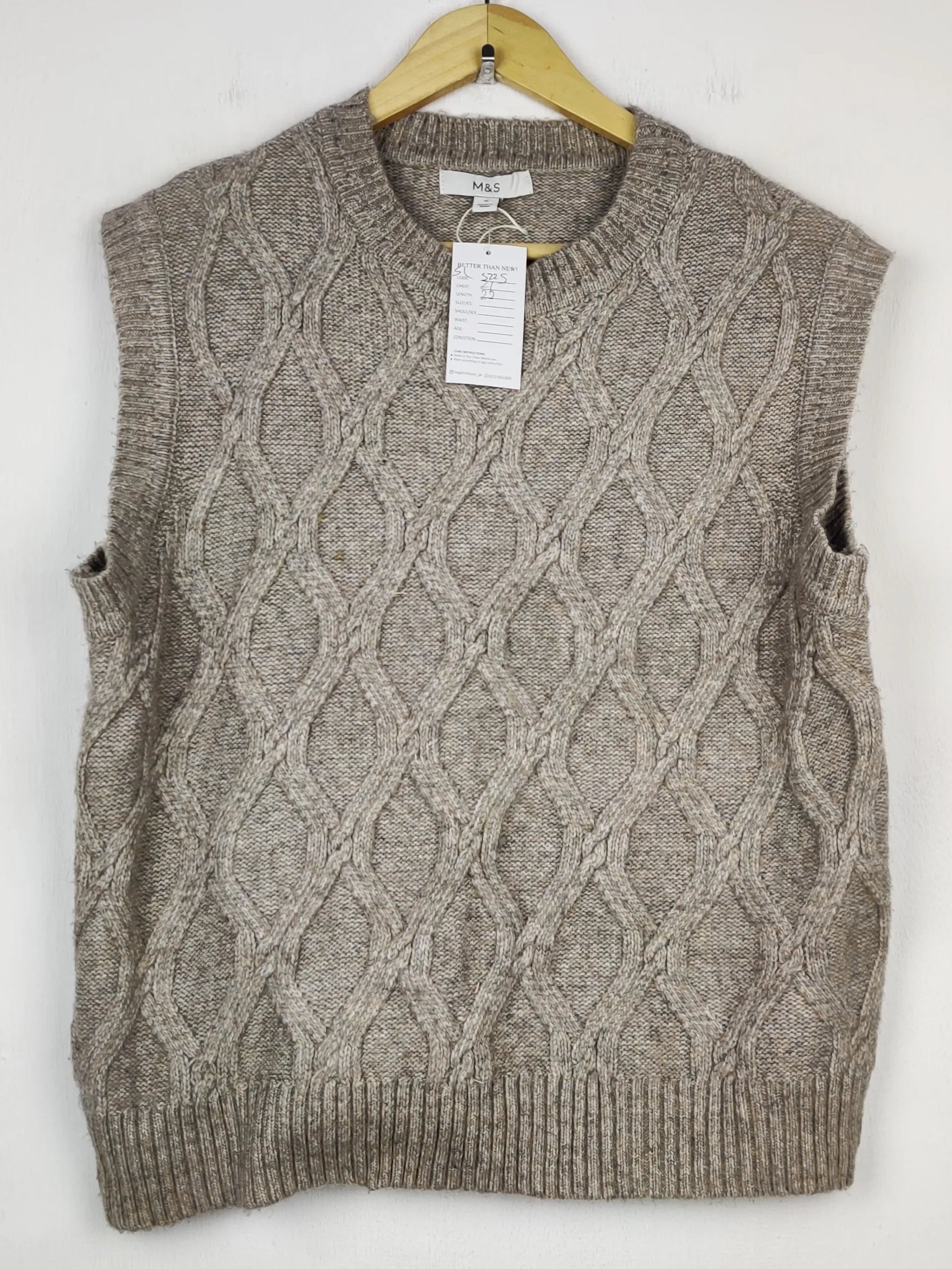 Buy online pre-used pre-loved 100% authentic & Original branded Marks & Spencer (SL-5225) available in Pakistan. Top international brands avilable.