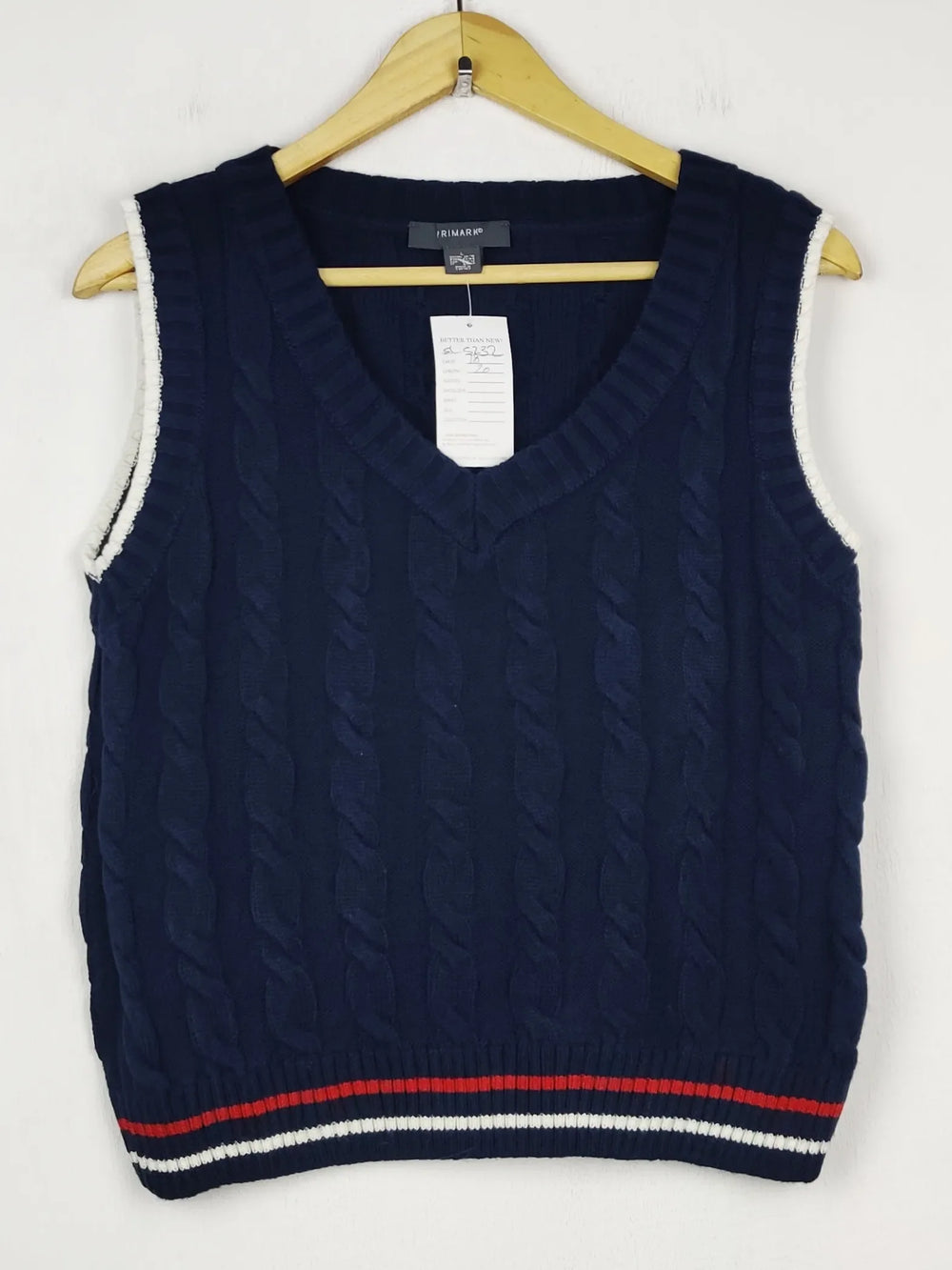 Buy online pre-used pre-loved 100% authentic & Original branded Primark (SL-5232) available in Pakistan. Top international brands avilable.