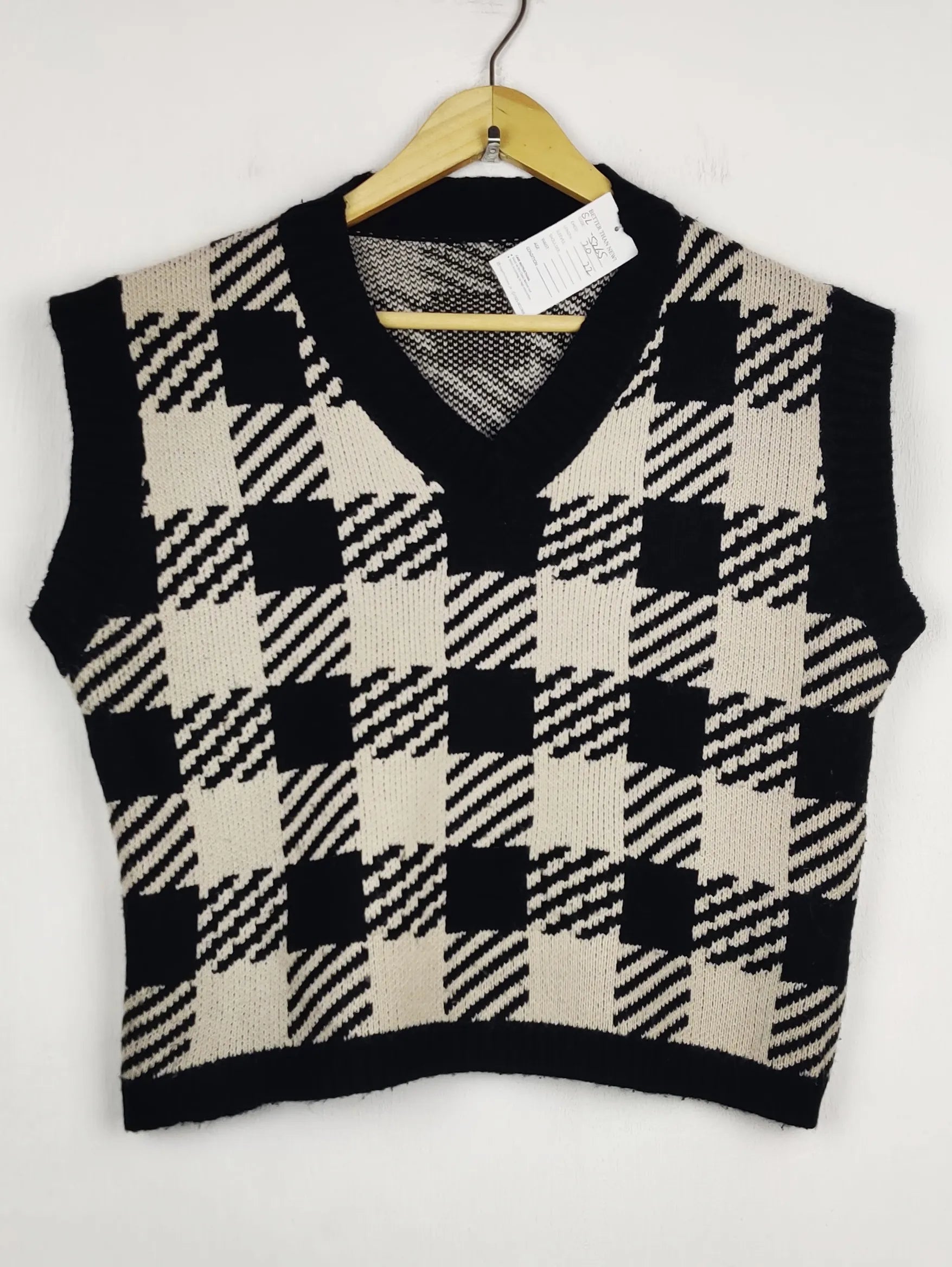 Buy online pre-used pre-loved 100% authentic & Original branded Shein (SL-5265) available in Pakistan. Top international brands avilable.