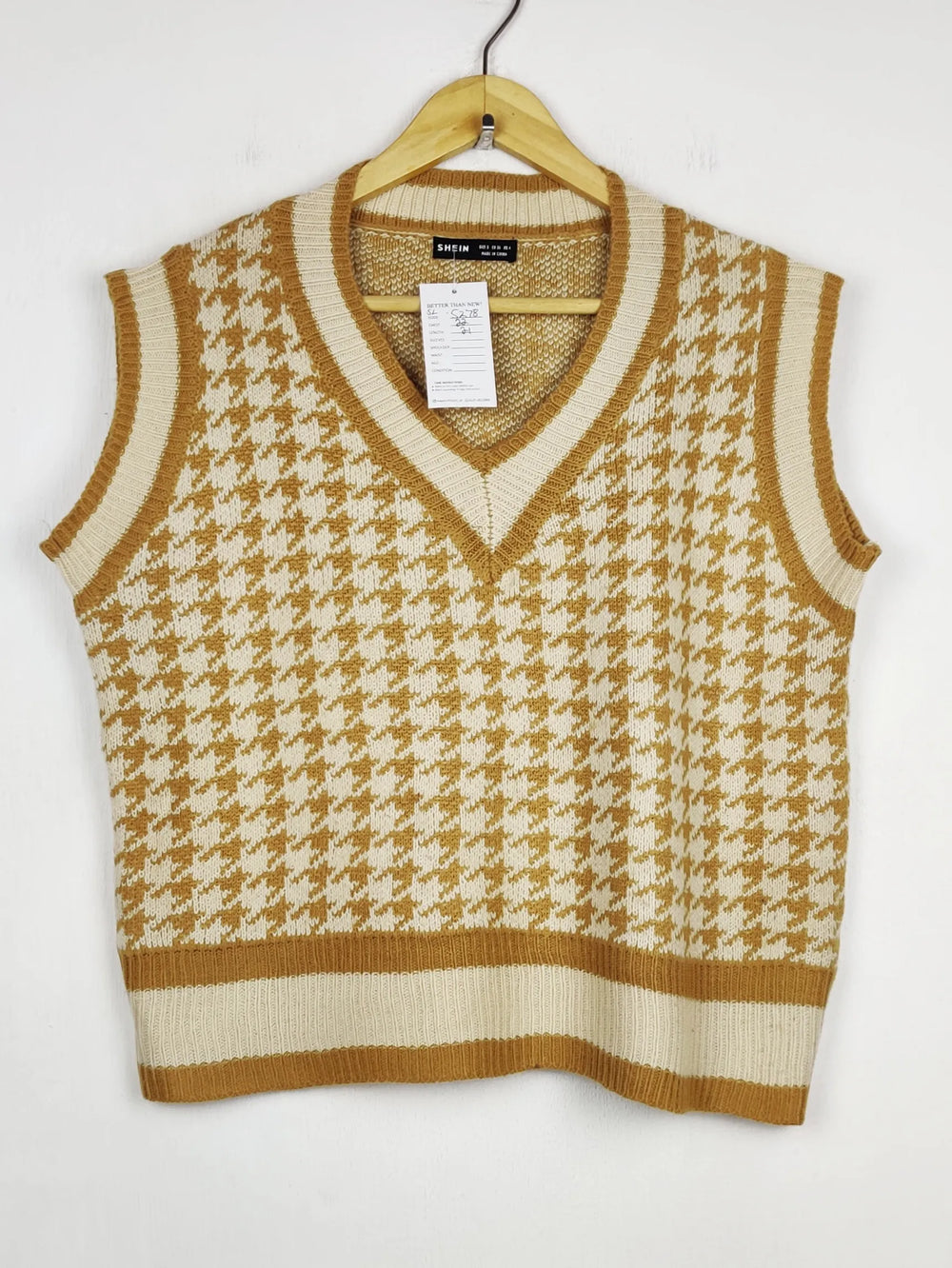 Buy online pre-used pre-loved 100% authentic & Original branded Shein (SL-5278) available in Pakistan. Top international brands avilable.