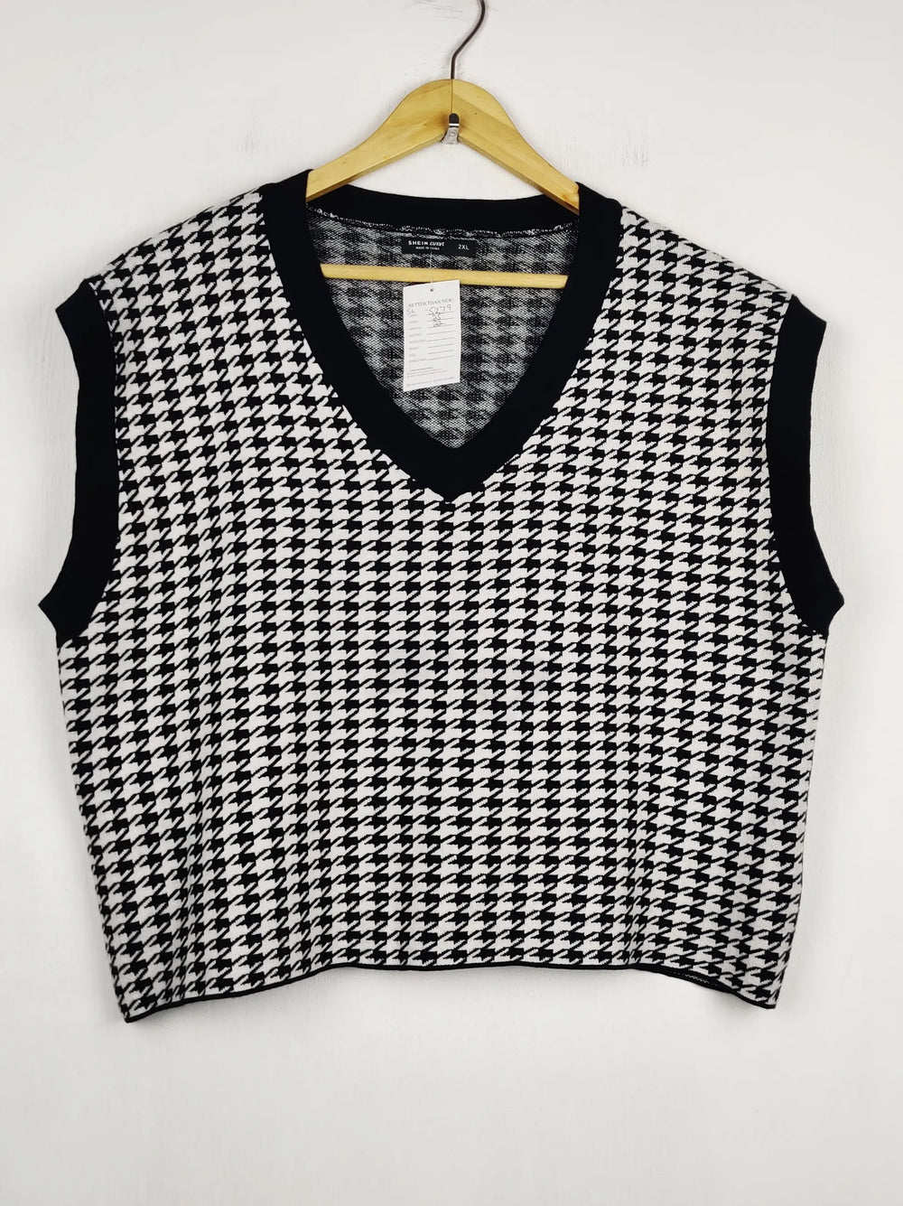 Buy online pre-used pre-loved 100% authentic & Original branded Shein (SL-5279) available in Pakistan. Top international brands avilable.