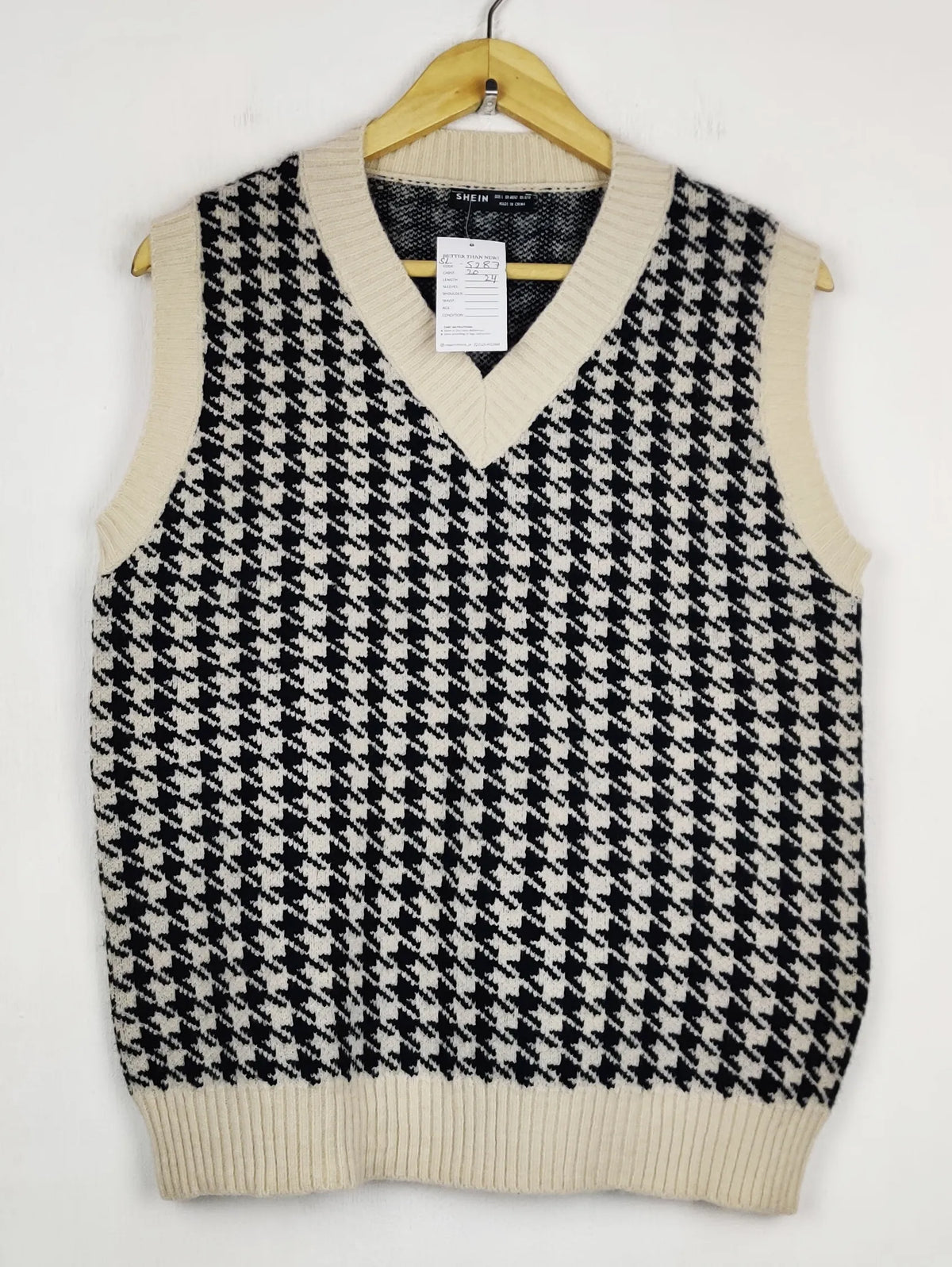Buy online pre-used pre-loved 100% authentic & Original branded Shein (SL-5287) available in Pakistan. Top international brands avilable.