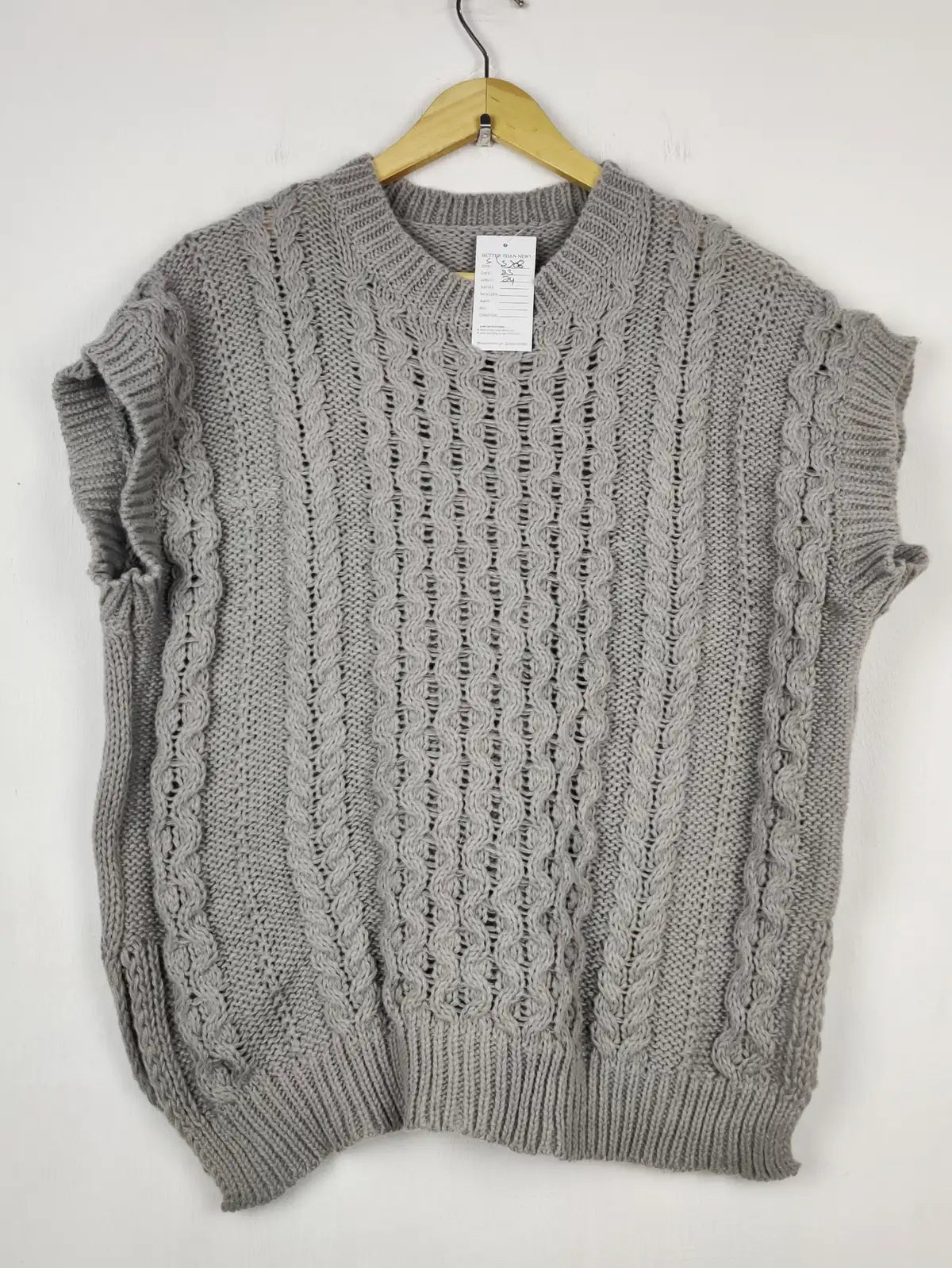 Buy online pre-used pre-loved 100% authentic & Original branded Shein (SL-5308) available in Pakistan. Top international brands avilable.