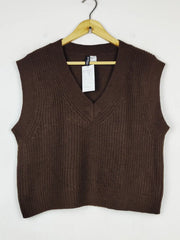Buy online pre-used pre-loved 100% authentic & Original branded H&M (SL-5312) available in Pakistan. Top international brands avilable.