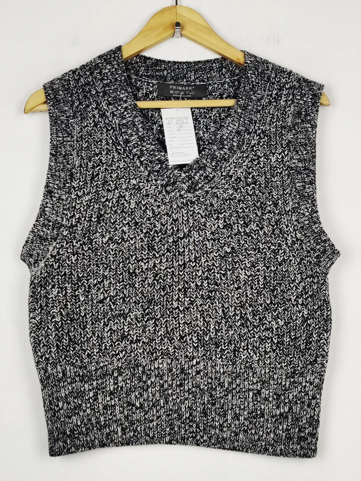 Buy online pre-used pre-loved 100% authentic & Original branded Primark (SL-5313) available in Pakistan. Top international brands avilable.