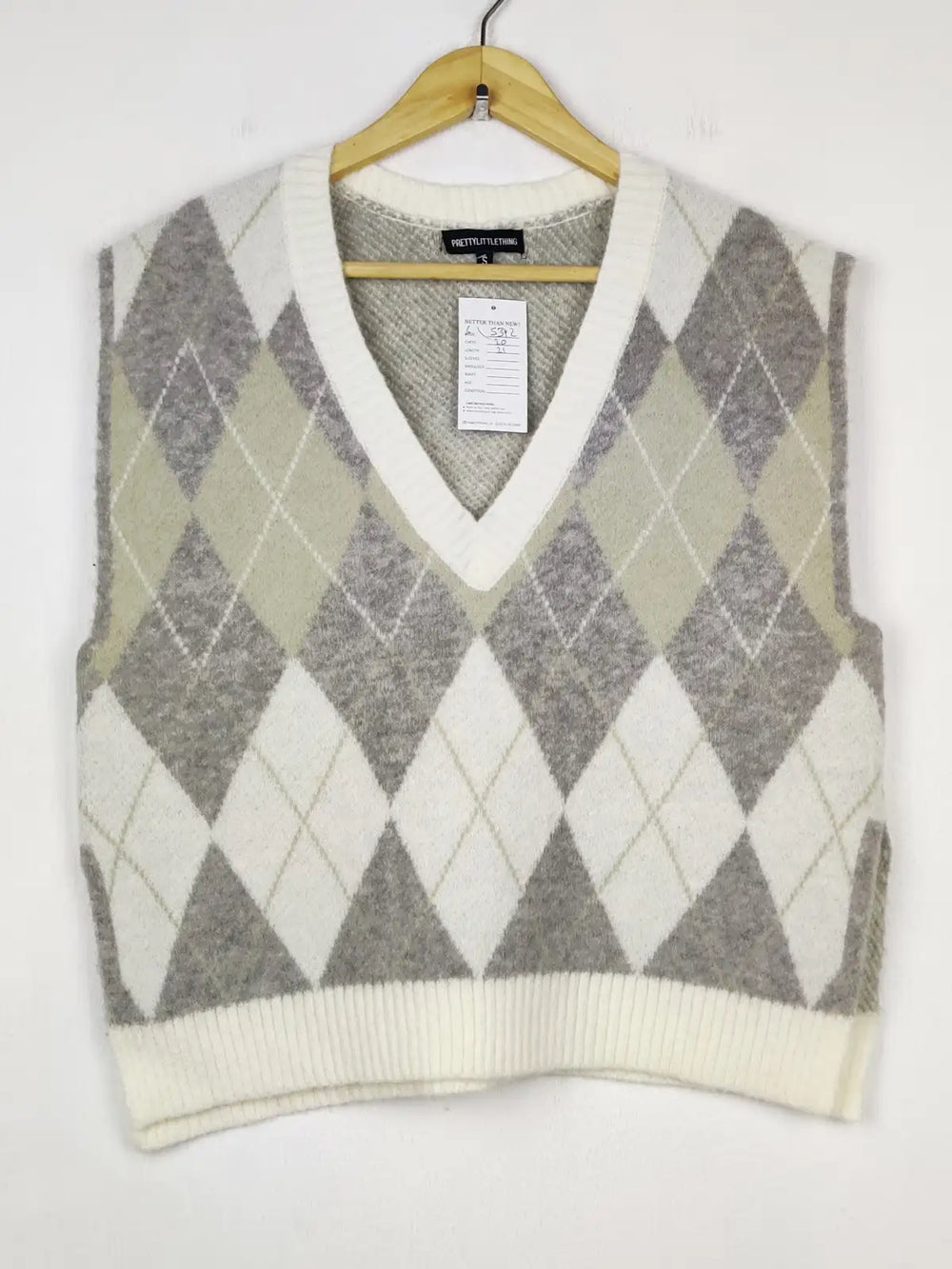 Buy online pre-used pre-loved 100% authentic & Original branded Prettylittlethings (SL-5342) available in Pakistan. Top international brands avilable.