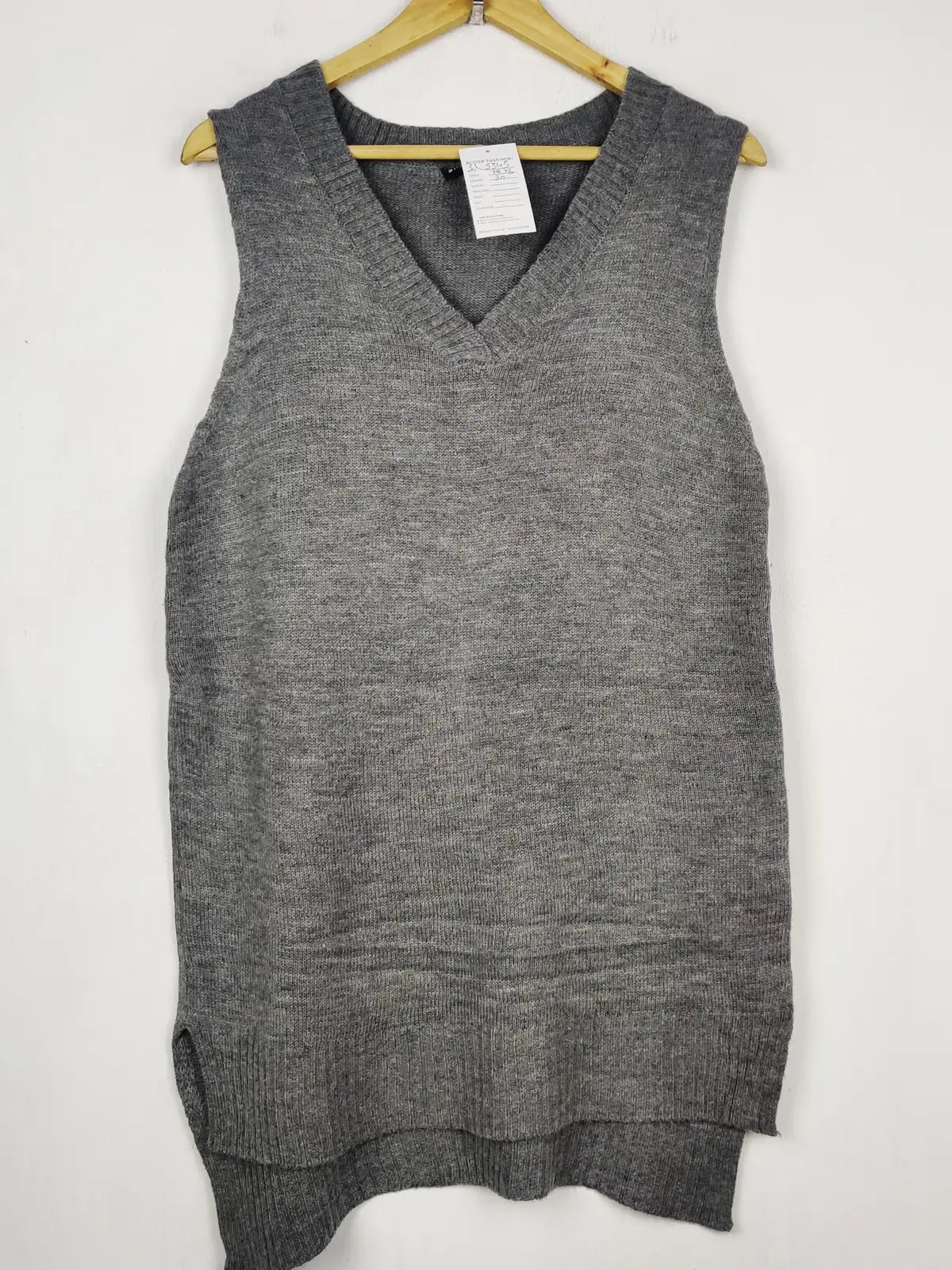 Buy online pre-used pre-loved 100% authentic & Original branded Shein (SL-5345) available in Pakistan. Top international brands avilable.