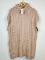 Buy online pre-used pre-loved 100% authentic & Original branded I Saw It First (SL-5357) available in Pakistan. Top international brands avilable.