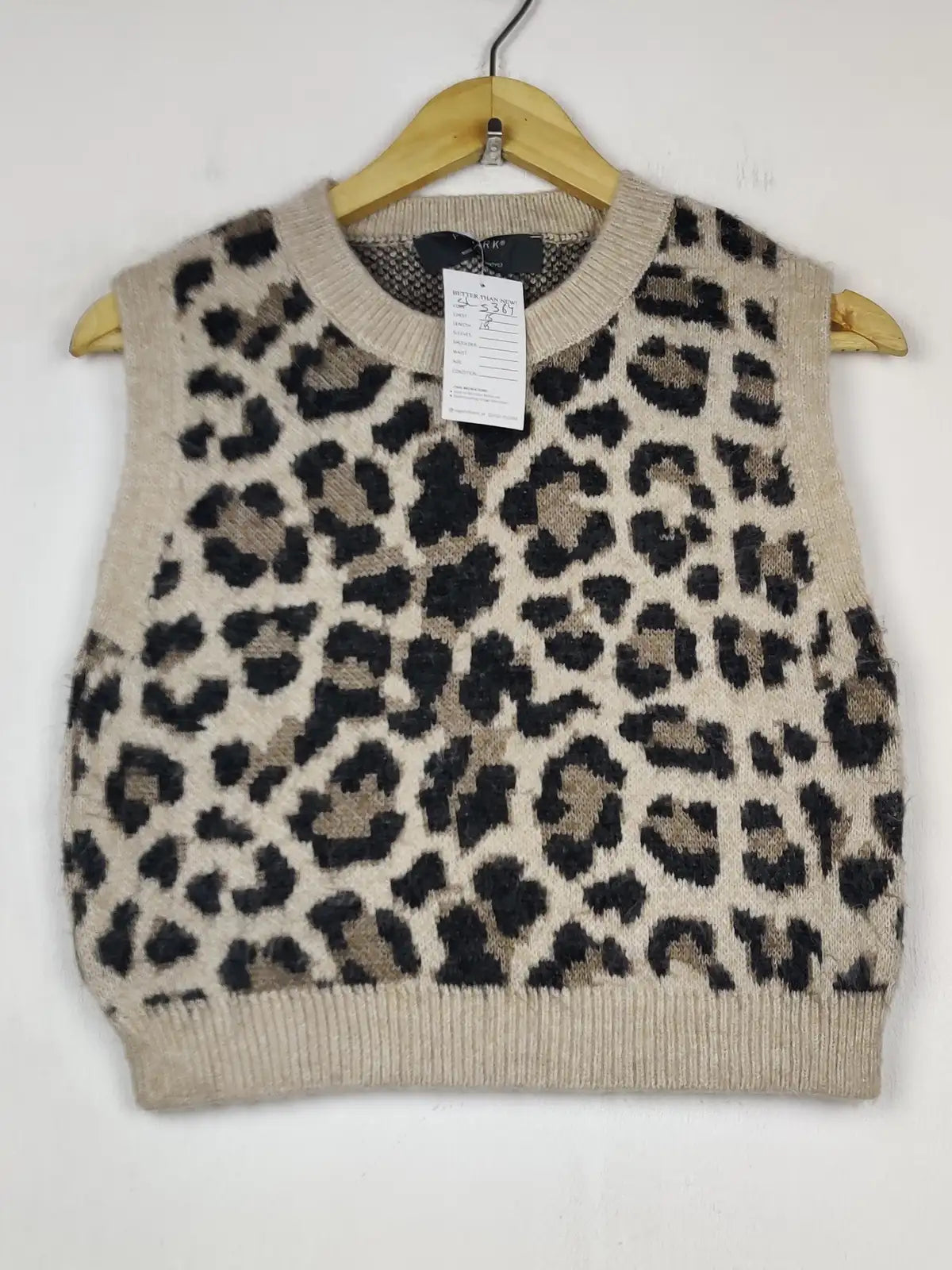 Buy online pre-used pre-loved 100% authentic & Original branded Primark (SL-5364) available in Pakistan. Top international brands avilable.