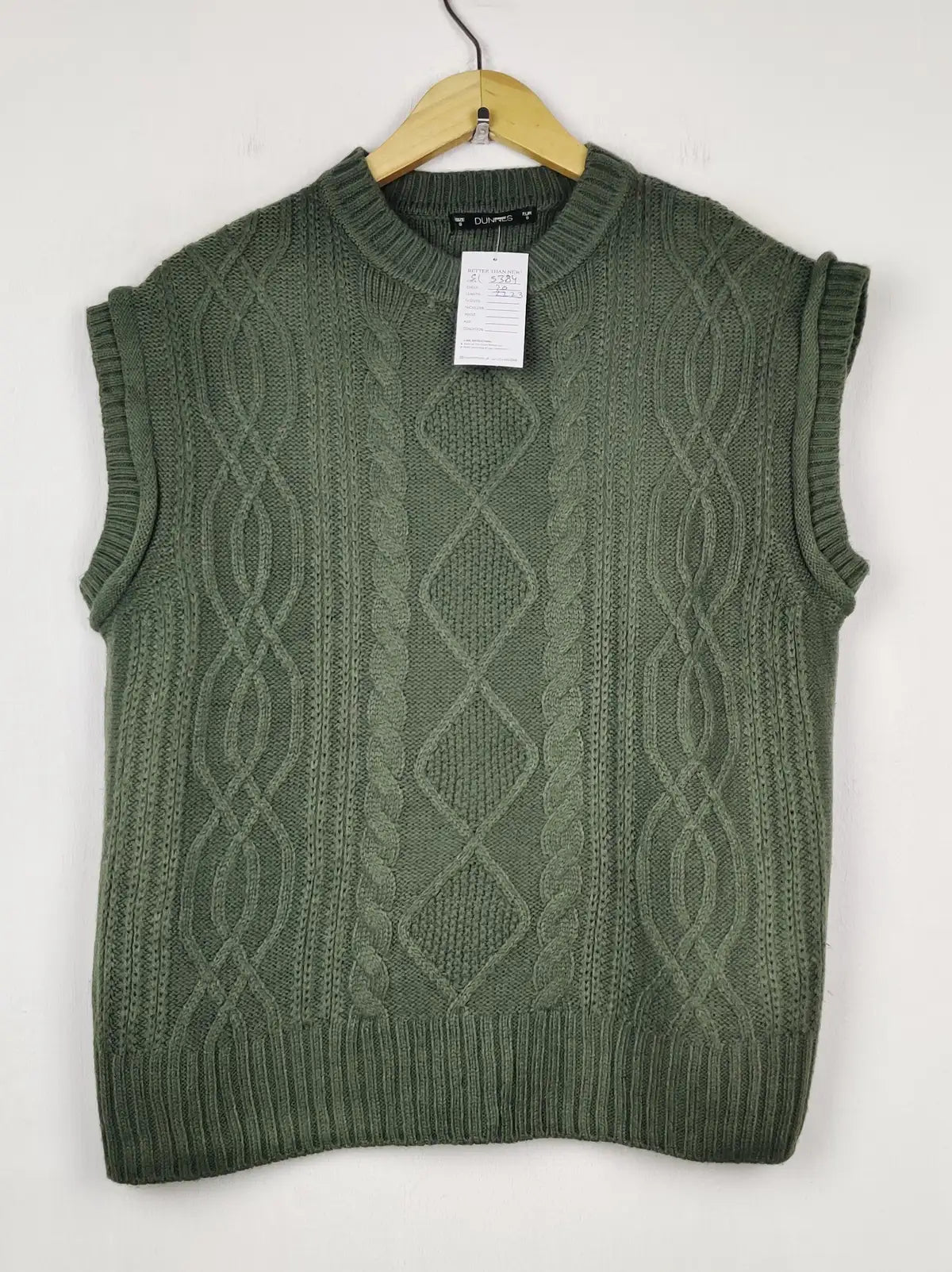Buy online pre-used pre-loved 100% authentic & Original branded Dunnes Stores (SL-5384) available in Pakistan. Top international brands avilable.