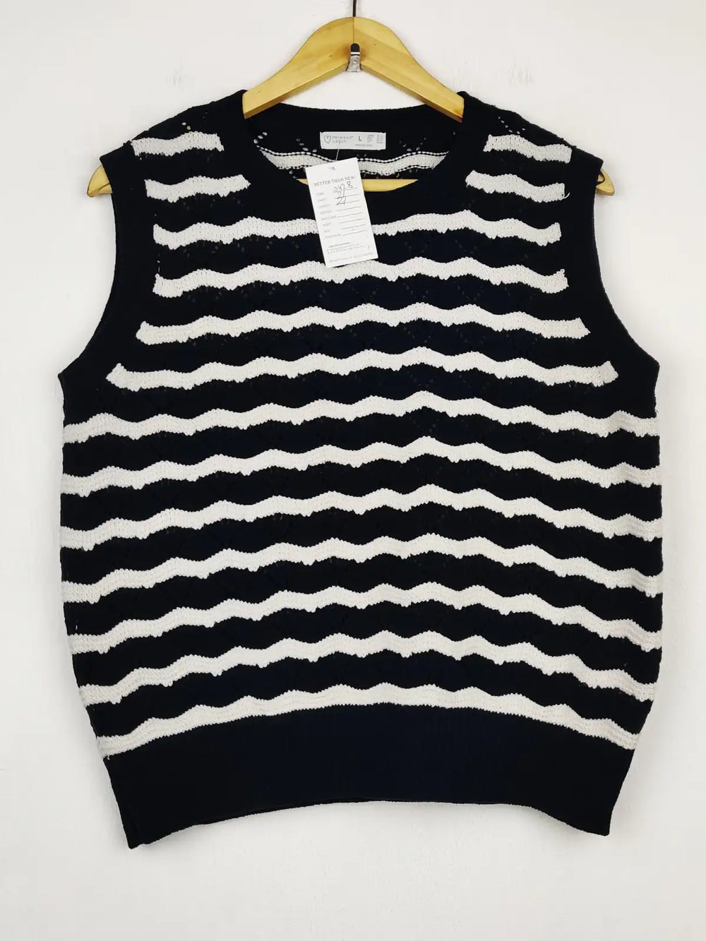 Buy online pre-used pre-loved 100% authentic & Original branded Primark (SL-5428) available in Pakistan. Top international brands avilable.
