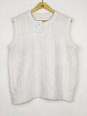 Buy online pre-used pre-loved 100% authentic & Original branded Primark (SL-5430) available in Pakistan. Top international brands avilable.