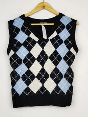 Buy online pre-used pre-loved 100% authentic & Original branded Shein (SL-5432) available in Pakistan. Top international brands avilable.