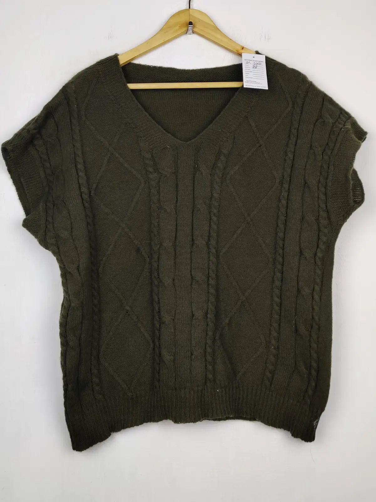 Buy online pre-used pre-loved 100% authentic & Original branded Shein (SL-5433) available in Pakistan. Top international brands avilable.