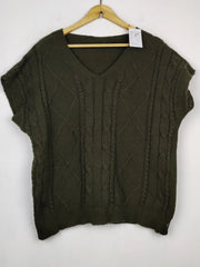 Buy online pre-used pre-loved 100% authentic & Original branded Shein (SL-5433) available in Pakistan. Top international brands avilable.