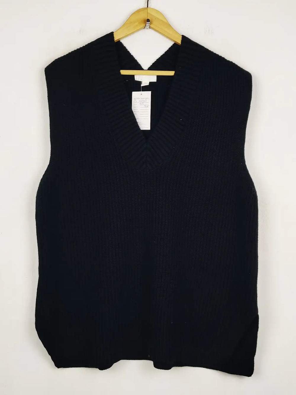 Buy online pre-used pre-loved 100% authentic & Original branded H&M (SL-5445) available in Pakistan. Top international brands avilable.