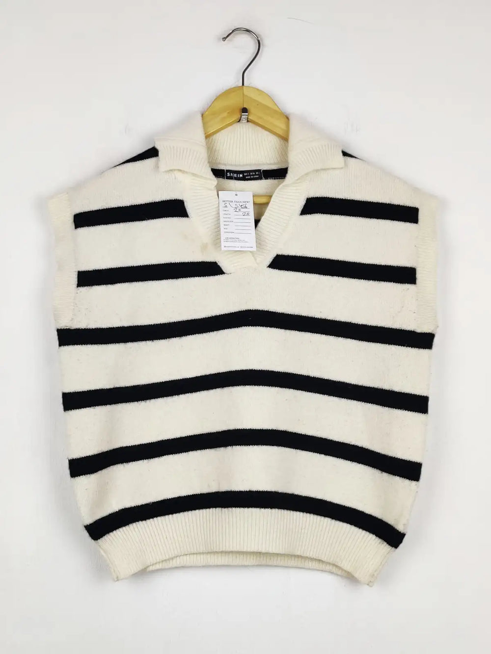 Buy online pre-used pre-loved 100% authentic & Original branded Shein (SL-5456) available in Pakistan. Top international brands avilable.