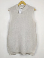 Buy online pre-used pre-loved 100% authentic & Original branded H&M (SL-5458) available in Pakistan. Top international brands avilable.