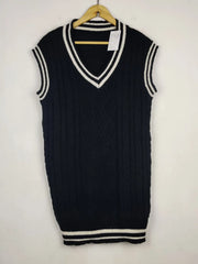 Buy online pre-used pre-loved 100% authentic & Original branded Shein (SL-5464) available in Pakistan. Top international brands avilable.