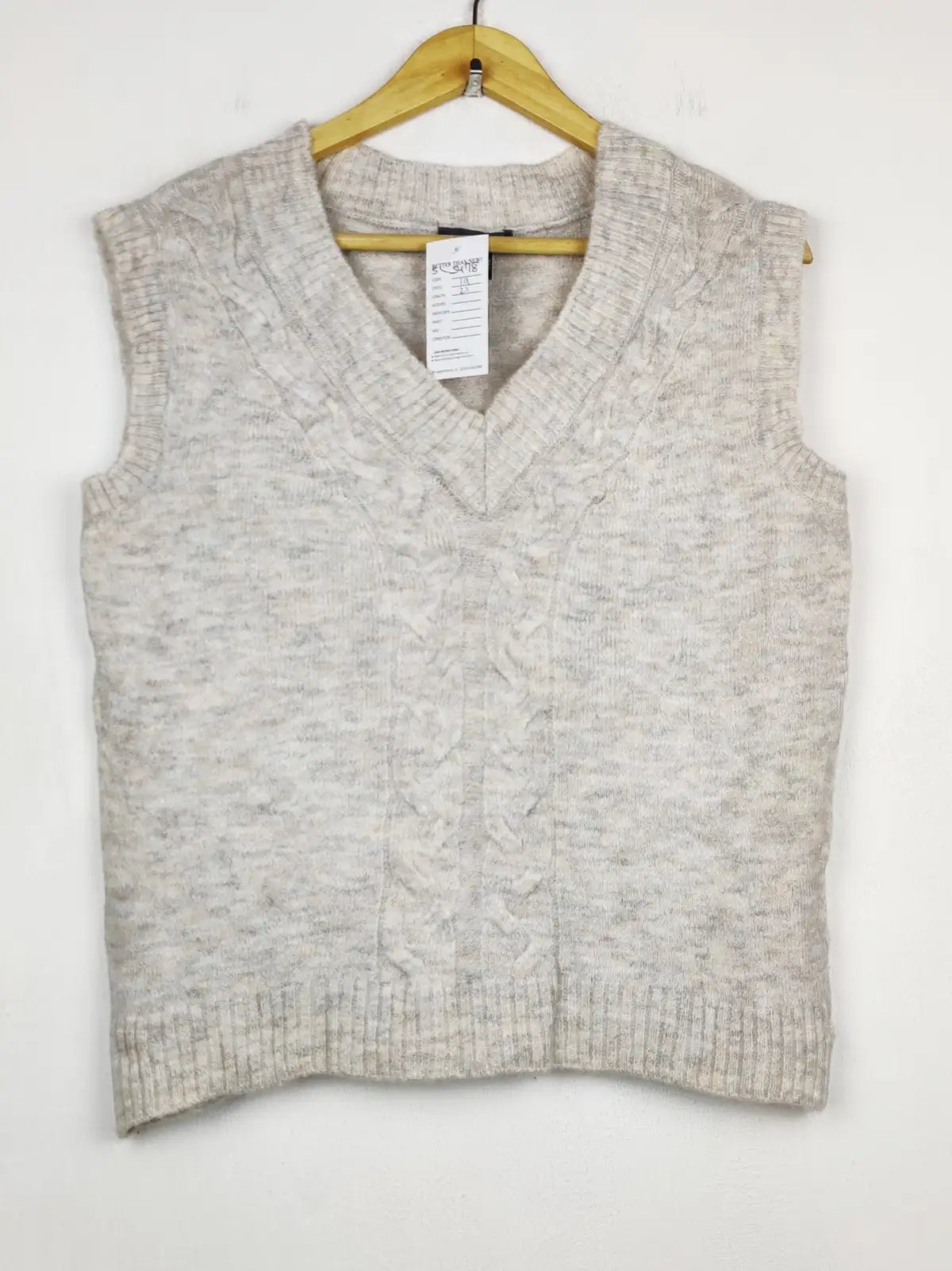 Buy online pre-used pre-loved 100% authentic & Original branded Primark (SL-5478) available in Pakistan. Top international brands avilable.